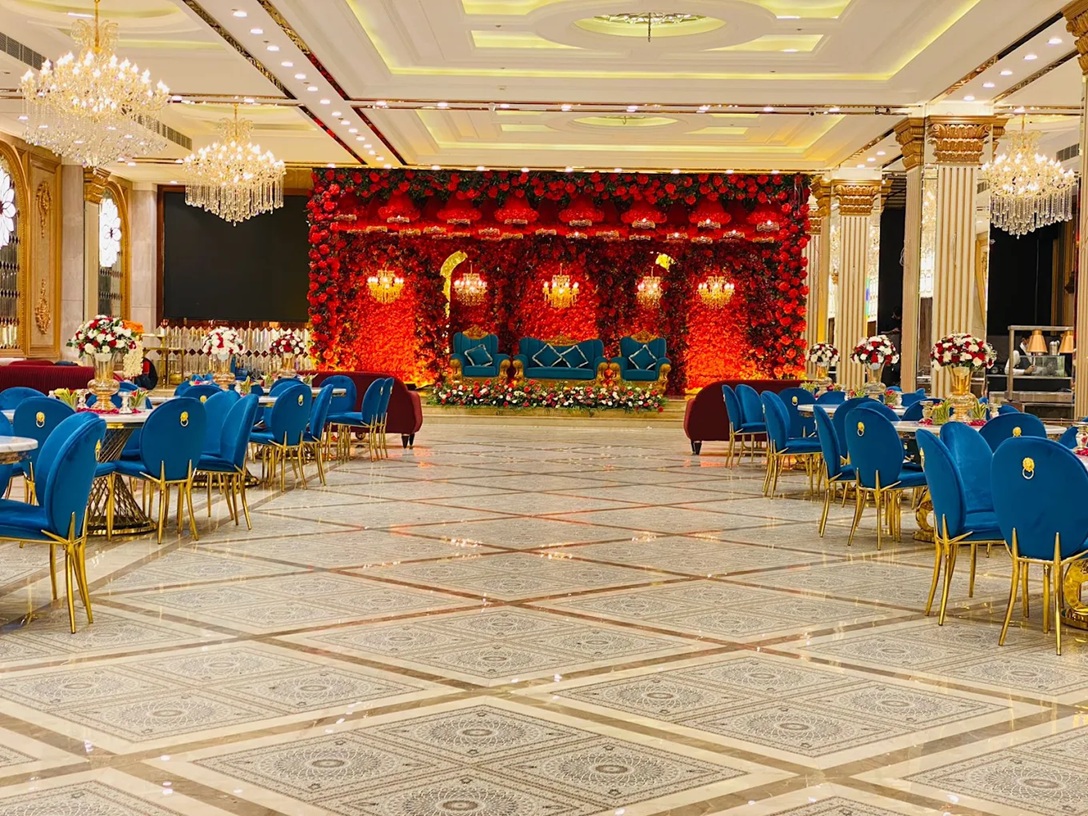 Majestic Crown Banquet - Delhi